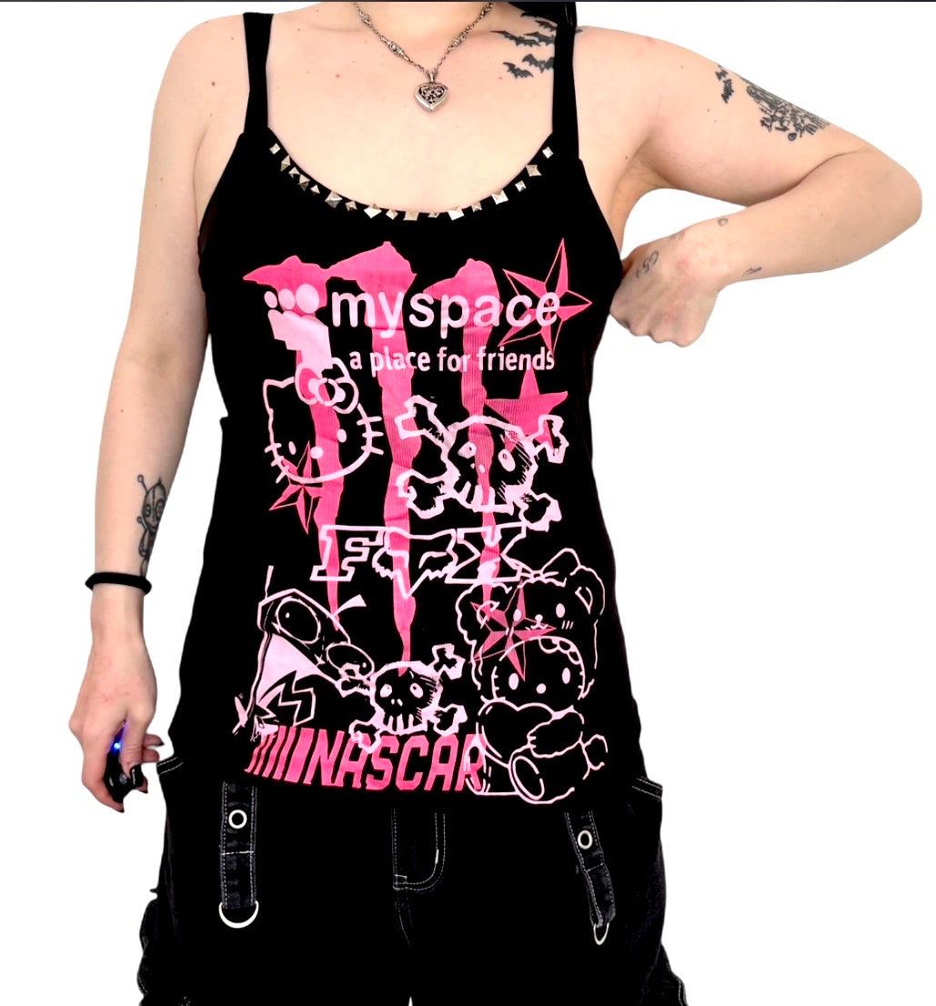 scene core tank top