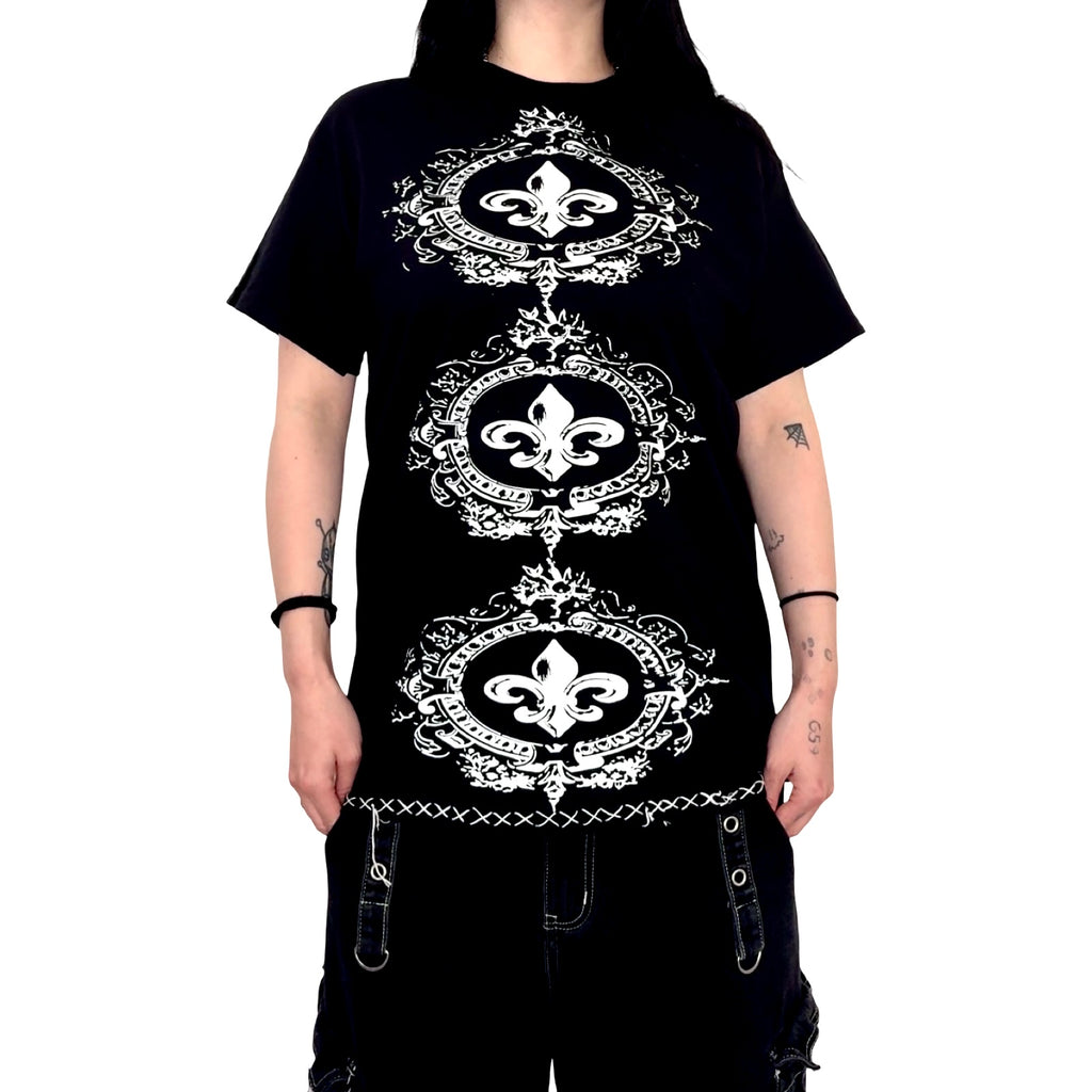 Alternative Fleur de lis top