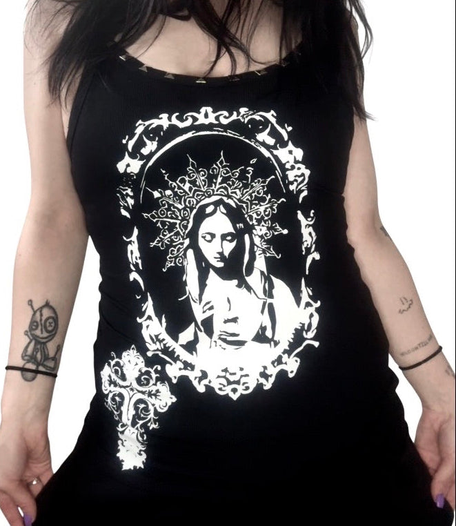 Mother marry tank